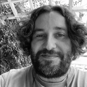 Retrato de Karlos Ramos