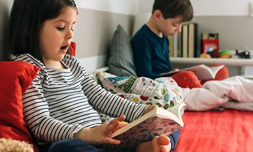 Imagen articulo: Estas son las mejores sagas de libros infantiles para aprender a leer