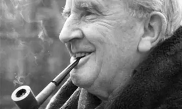 Imagen articulo: 5 curiosidades sobre la vida de J.R.R. Tolkien