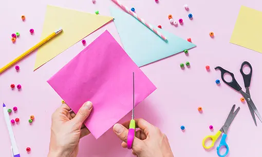 Imagen articulo: Manualidades para celebrar el Día del Libro