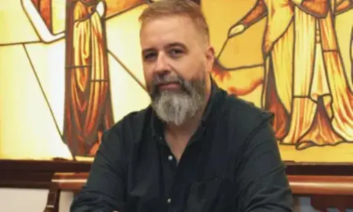 Imagen articulo: Entrevista a Claudio Stassi por su nueva novela gráfica REPÚBLICA