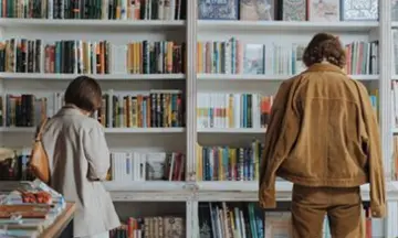 Imagen articulo: 8 curiosidades que no sabes sobre las librerías españolas