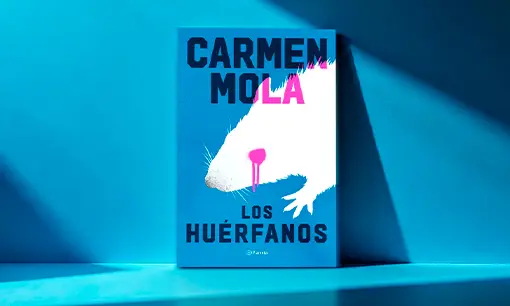 Imagen articulo: Todo lo que sabemos sobre "Los Huérfanos", el último libro de Carmen Mola