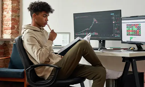 Imagen articulo: Los 10 mejores libros para aprender a invertir sin llevarse un disgusto