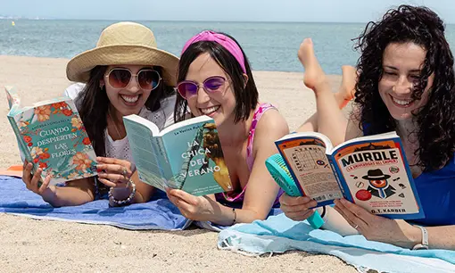Imagen articulo: 20 libros para leer en la playa este verano
