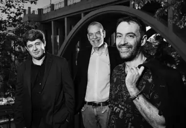 Imagen articulo: Carmen Mola: quiénes son sus escritores y qué libros han publicado