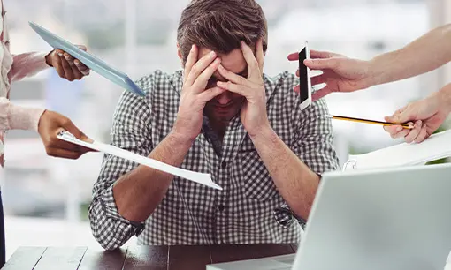 Imagen articulo: Los mejores libros para superar el burnout y recuperar el equilibrio