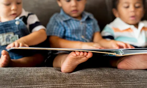 Imagen articulo: 5 libros infantiles clásicos que todo niño y niña debería conocer