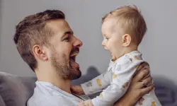 Miniatura articulo: ¿Primer Día del Padre? Conoce 10 libros que te ayudarán a disfrutar de la paternidad