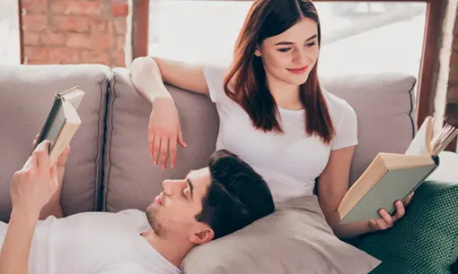 Imagen articulo: Descubre las emociones del New Adult con estos libros imprescindibles