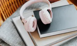 Miniatura articulo: 8 Audiolibros cortos para escuchar en menos de 5 horas