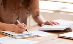 Miniatura articulo: Los mejores libros para aprender a escribir y desarrollar tu voz como autor