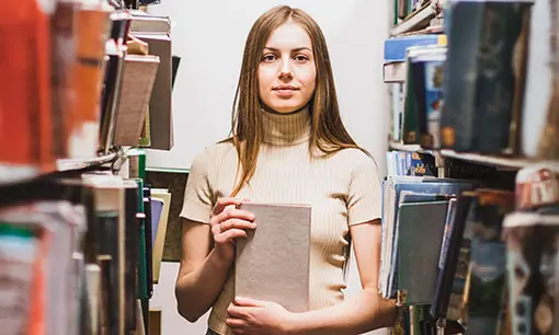 Imagen articulo: ¿Cansado de las sagas largas? Estos libros autoconclusivos son para ti