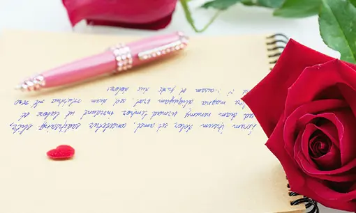 Imagen articulo: 18 frases bonitas y originales para felicitar el día de Sant Jordi