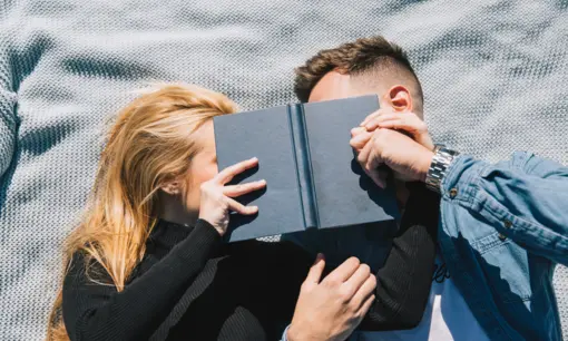 Imagen articulo: ¿Qué novelas románticas han sido best seller?