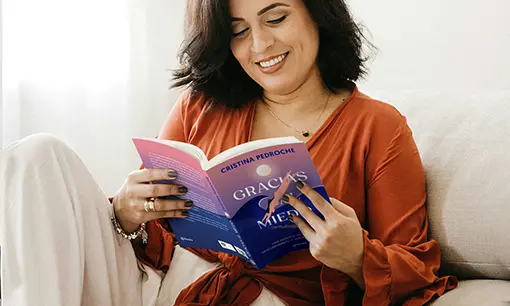 Imagen articulo: Cristina Pedroche afronta sus miedos en su nuevo libro