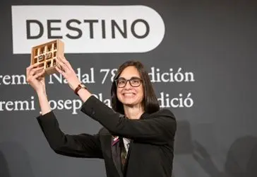 Imagen articulo: Inés Martín Rodrigo, PREMIO NADAL 2022 con su novela 'Las formas del querer'
