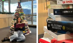 Miniatura articulo: Cómo hacer un árbol de Navidad con libros en cinco pasos