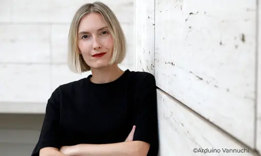 Imagen articulo: ¿Quién es Beatriz Serrano y por qué te engancharás a su nueva novela?