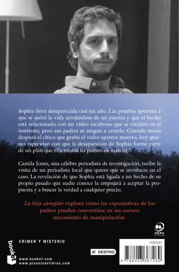 Contraportada La hija ejemplar