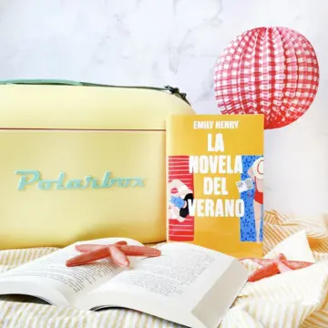 Imagen extra La novela del verano (Beach Read) 0