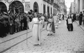 Imagen extra Semana Santa en Sevilla. 100 fotografías que deberías conocer 3