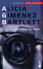 Portada Muertos de papel