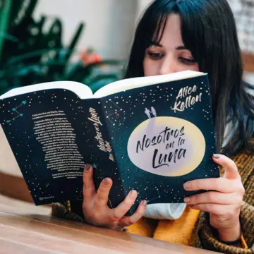 Imagen extra Nosotros en la luna 0