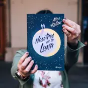 Portada Nosotros en la luna 3