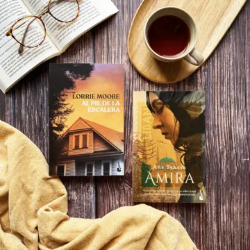 Imagen extra Al pie de la escalera 0