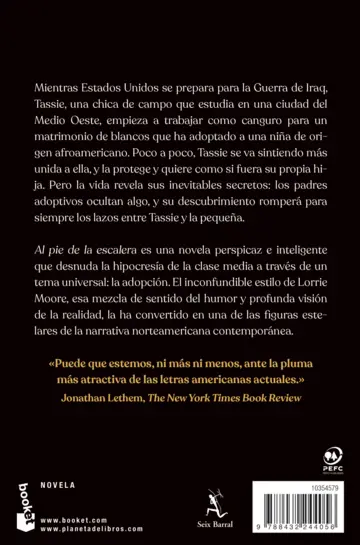 Contraportada Al pie de la escalera