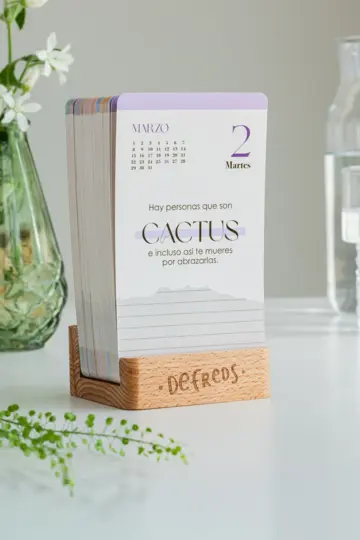 Imagen extra Calendario mesa de tarjetas 2027 - Defreds 0