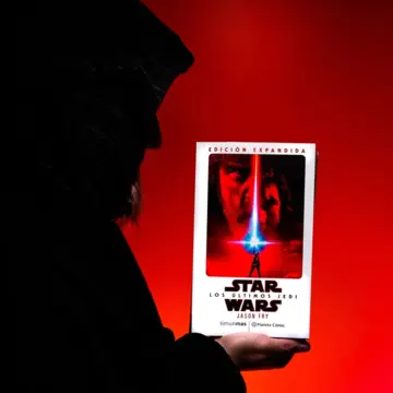 Imagen extra Star Wars Los últimos Jedi (novela) 0
